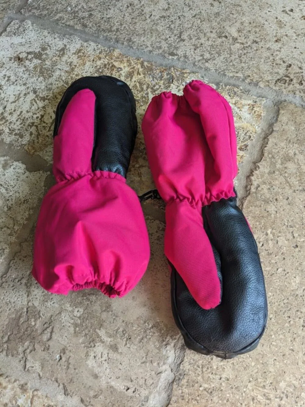 MINT MCTi Kids Sherpa Mittens - TOUCHSCREEN GLOVES